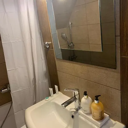 בית הארחה Sunshine World