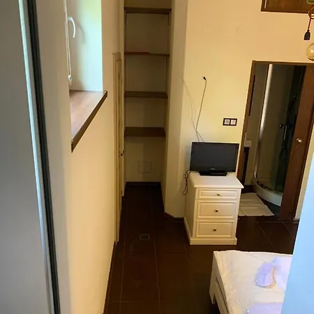 Sunshine World בית הארחה זקופאנה