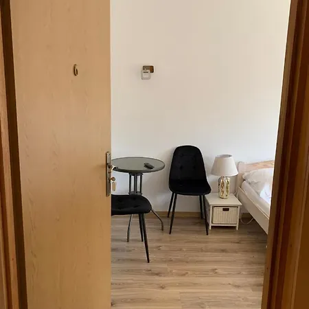 Sunshine World בית הארחה זקופאנה